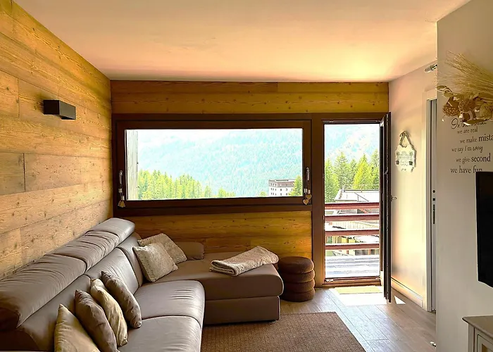 I Dadi Cielo Alto Cir Vda Valtournenche 0446 アパート