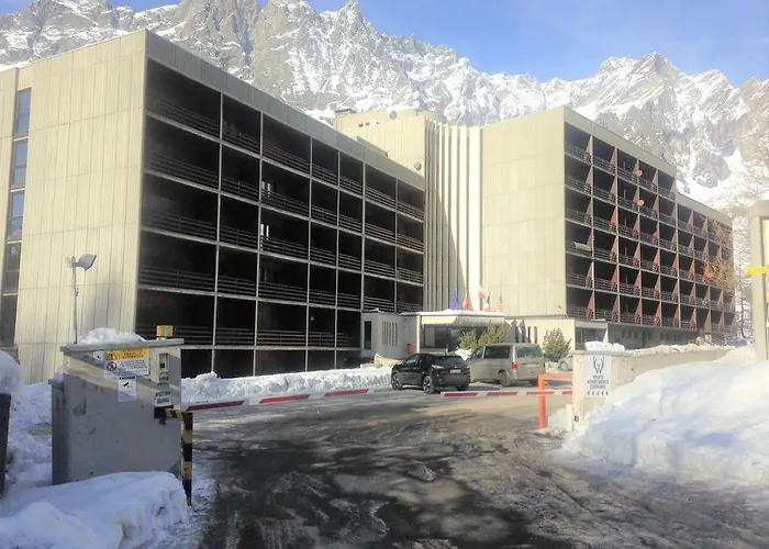 アパート I Dadi Cielo Alto Cir Vda Valtournenche 0446 *